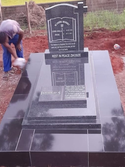 Tombstone_11 - R19,500